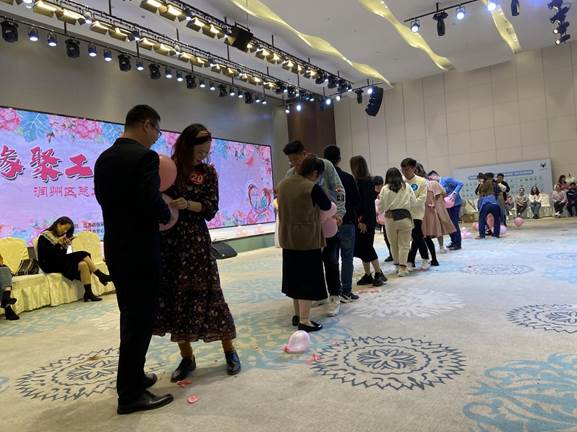 “緣聚工會(huì) 牽手幸?！辨?zhèn)江市潤(rùn)馨物業(yè)工會(huì)組織員工積極參與青年職工交友聯(lián)誼大會(huì)